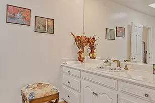 10160 N Valle Del Oro Dr, Tucson, AZ 85737 - Photo 21