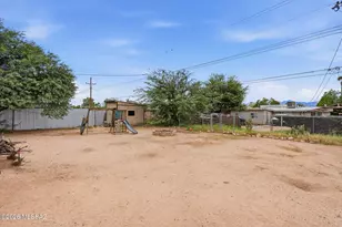 8325 E Louise Dr, Tucson, AZ 85730 - Photo 21