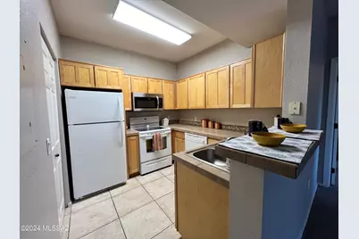 1500 E Pusch Wilderness Drive #7104, Tucson, AZ 85737 - Photo 3