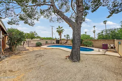 458 S Kenyon Drive, Tucson, AZ 85710 - Photo 23