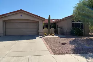 13918 N Buckingham Dr, Oro Valley, AZ 85755 - Photo 1
