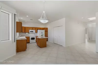 1206 N Laramie Lane, Green Valley, AZ 85614 - Photo 13