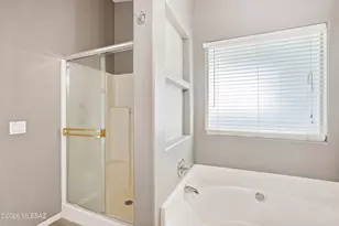 6054 N Panorama Park Dr, Tucson, AZ 85704 - Photo 21