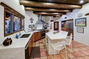 9397 Sanctuary Pl, Tucson, AZ 85749 - Photo 13