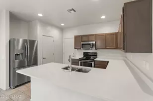 5733 E Vuelta De Nuestro Pueblo, Tucson, AZ 85756 - Photo 5