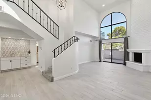 6480 N Green Briar Dr, Tucson, AZ 85718 - Photo 11