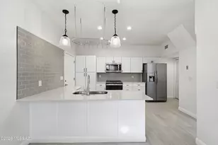 6480 N Green Briar Dr, Tucson, AZ 85718 - Photo 23