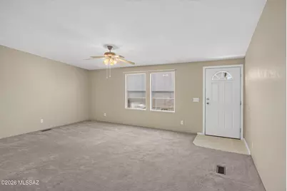 3274 W Jusnic Circle, Tucson, AZ 85705 - Photo 13