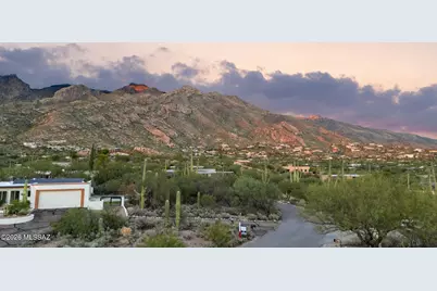 6616 N Donna Beatrix Circle, Tucson, AZ 85718 - Photo 5