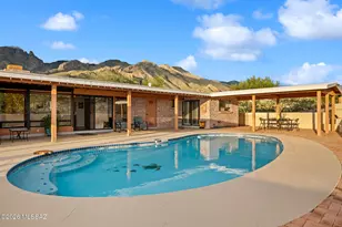 6616 N Donna Beatrix Cir, Tucson, AZ 85718 - Photo 9