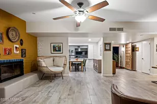 6616 N Donna Beatrix Cir, Tucson, AZ 85718 - Photo 17