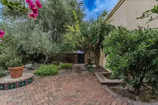 10360 E Cele Peterson Ln, Tucson, AZ 85747 - Photo 27