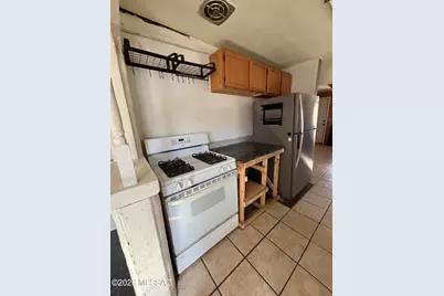 2807 N Sycamore Avenue, Tucson, AZ 85712 - Photo 11