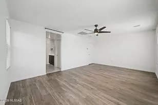 10130 N Guayacan Trail, Marana, AZ 85653 - Photo 19