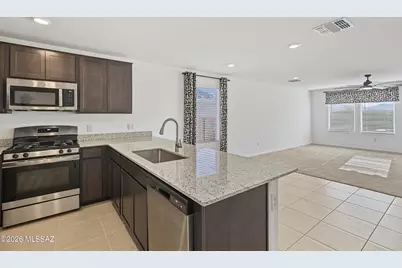 8183 S Charles Young Way, Vail, AZ 85641 - Photo 9