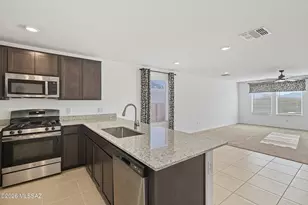 8183 S Charles Young Wy, Vail, AZ 85641 - Photo 9