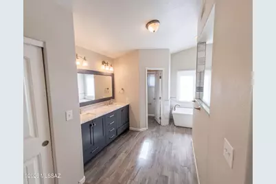 851 W Port Royal Place, Tucson, AZ 85737 - Photo 9