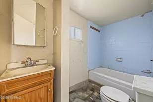 227 S Grande Ave, Tucson, AZ 85745 - Photo 15