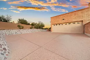 5980 E Avenida Arriba, Tucson, AZ 85750 - Photo 3