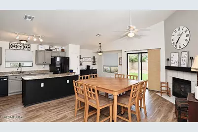 8906 N Cahill Way, Tucson, AZ 85742 - Photo 11
