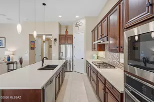 631 N Yucca Butte Ln, Green Valley, AZ 85614 - Photo 17