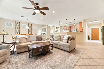94 E Calle De La Semilla, Green Valley, AZ 85614 - Photo 9