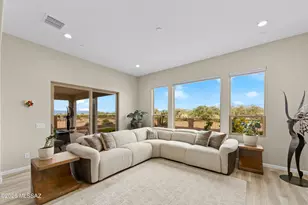 1714 N Aruba Dr, Green Valley, AZ 85614 - Photo 5