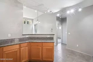 8753 N Mugho Pine Trail, Tucson, AZ 85743 - Photo 17