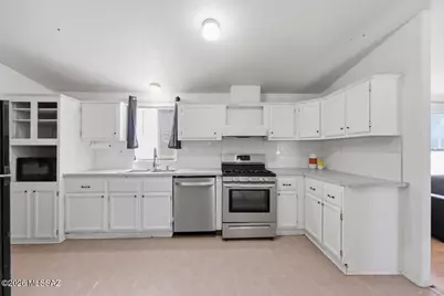 16701 W Whitewing Way, Marana, AZ 85653 - Photo 11