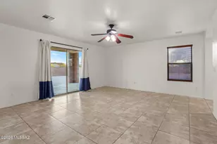 2067 W Silver Grass Pl, Tucson, AZ 85745 - Photo 7