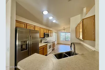 7963 W Mural Hill Drive, Tucson, AZ 85743 - Photo 7