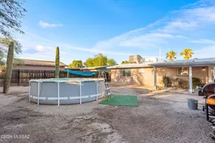 7641 N Casimir Pulaski Ave, Tucson, AZ 85741 - Photo 27