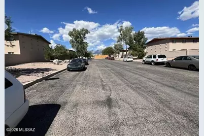 923 N Desert Ave Road #STE B, Tucson, AZ 85711 - Photo 17