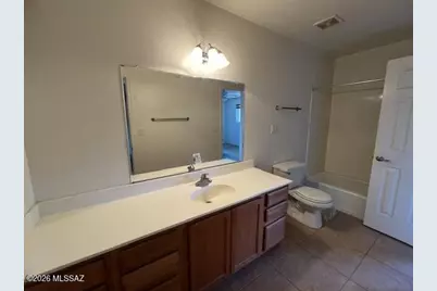 923 N Desert Ave Road #STE B, Tucson, AZ 85711 - Photo 11