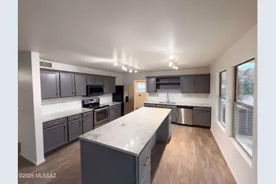 5578 Shady Grove Drive, Tucson, AZ 85742 - Photo 9