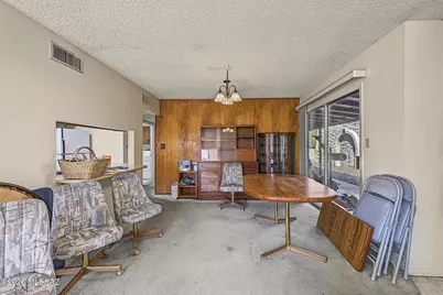 79 E Villas Circle, Tucson, AZ 85705 - Photo 13