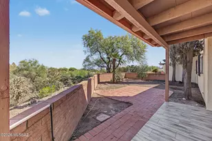 918 W Camino Guarina, Green Valley, AZ 85614 - Photo 23