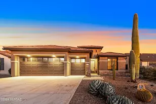 752 N Skywalker Pl, Green Valley, AZ 85614 - Photo 1