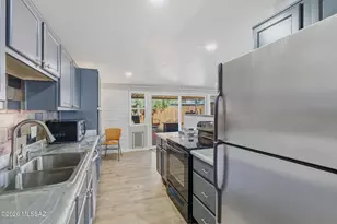 7041 E 42nd St, Tucson, AZ 85730 - Photo 17