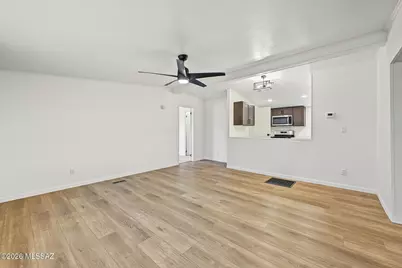 14505 W Castle Drive, Tucson, AZ 85736 - Photo 7