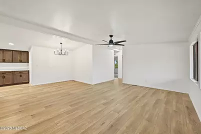 14505 W Castle Drive, Tucson, AZ 85736 - Photo 5