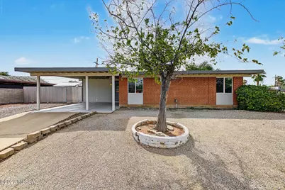 8126 E Baker Drive, Tucson, AZ 85710 - Photo 1