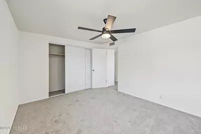 8126 E Baker Drive, Tucson, AZ 85710 - Photo 9