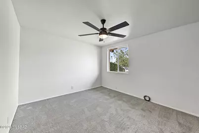 8126 E Baker Drive, Tucson, AZ 85710 - Photo 11