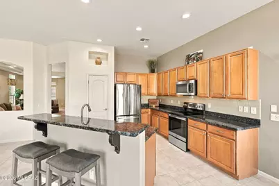 5138 W Desert Eagle Circle, Marana, AZ 85658 - Photo 11