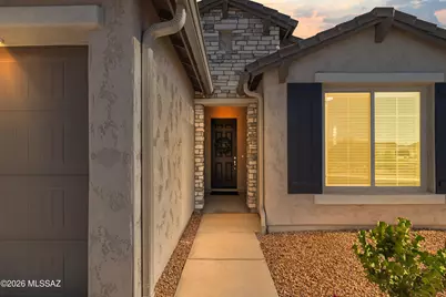 1629 E Balestra Way, Green Valley, AZ 85614 - Photo 7