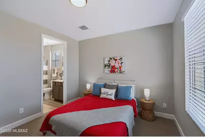 1629 E Balestra Way, Green Valley, AZ 85614 - Photo 17
