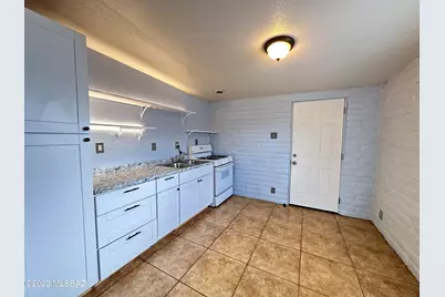 5739 E 24th Street, Tucson, AZ 85711 - Photo 5