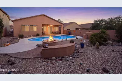 96 E Calle Trona, Green Valley, AZ 85614 - Photo 3