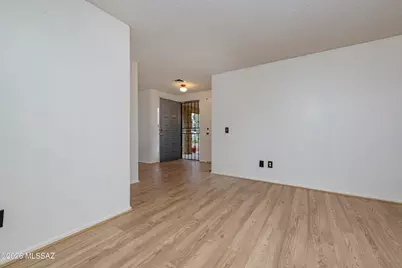 7541 N Juniper Road, Tucson, AZ 85741 - Photo 9